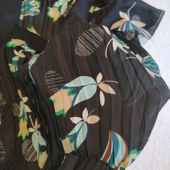 Y2K Square Neck Flutter Grunge Top XL Black Preppy Dark Dainty Pleated Floral - Picture 9 of 9